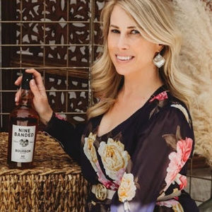 Meet your Posher, Robyn